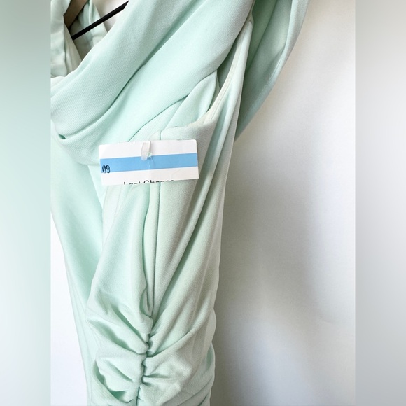 Ieena by Mac Duggal Women's Mint Ruched Off-The-Shoulder Midi Dress 004 - Picture 5 of 7